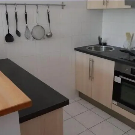 Apartment Funky, Affordable Mountain