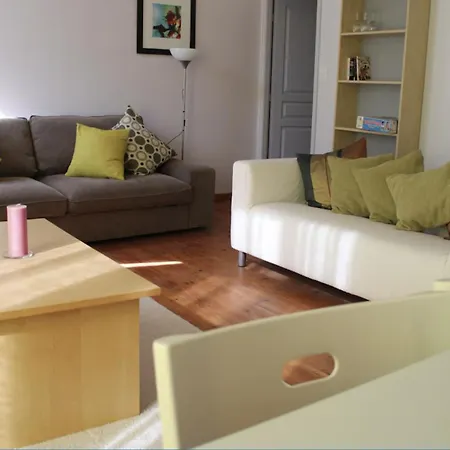 Apartment Funky, Affordable Mountain